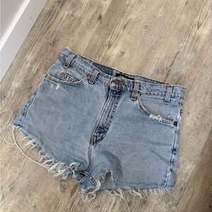 Levi’s haus of mojo thrashed denim shorts